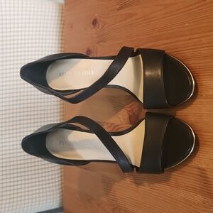Kenneth Cole New York Baylee Heeled sandal